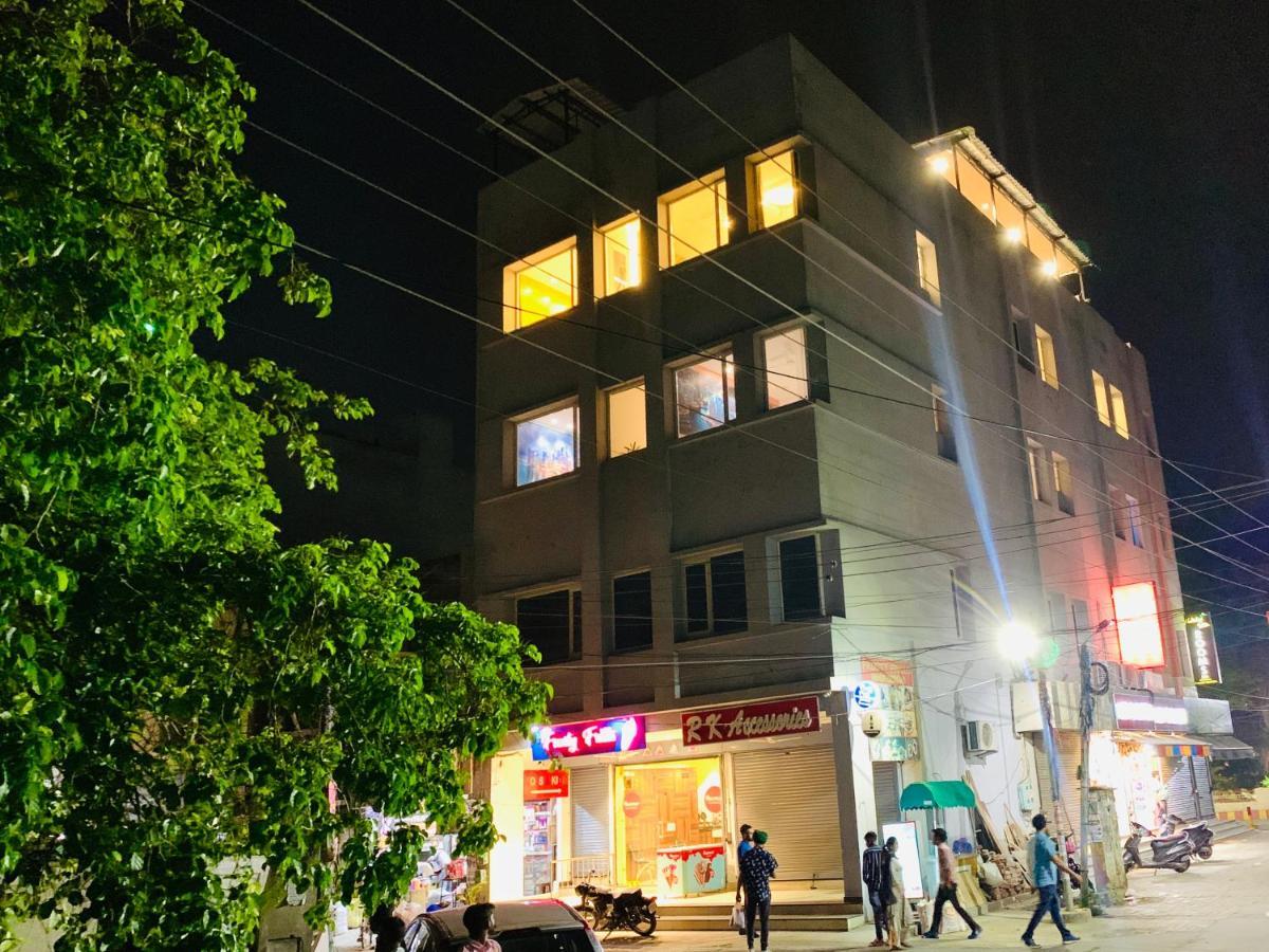 Holidayvilla & Suites Amritsar- Green Avenue Exterior photo